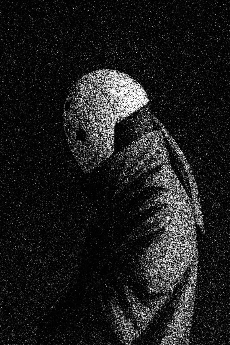 nocturnmachine's tweet photo. I’m no one.
— I don’t want to be anyone. https://t.co/Exws5ks3K0