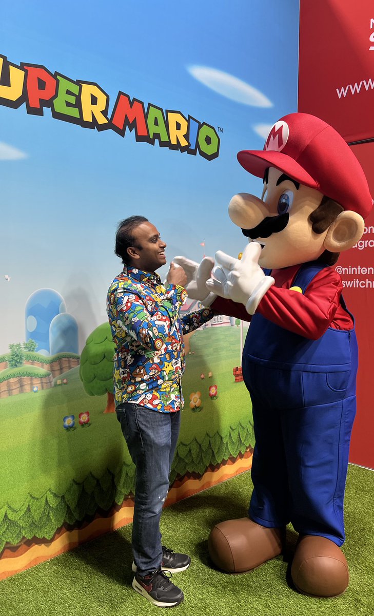 rbuckert's tweet photo. Beautiful!! I will make unforgettable pictures and videos for my followers on all my socials. Especially on TikTok. For example I share a picture with you of Mario and me 🔥 #COA #gamescom @CoA_Global https://t.co/deFDw6dclP