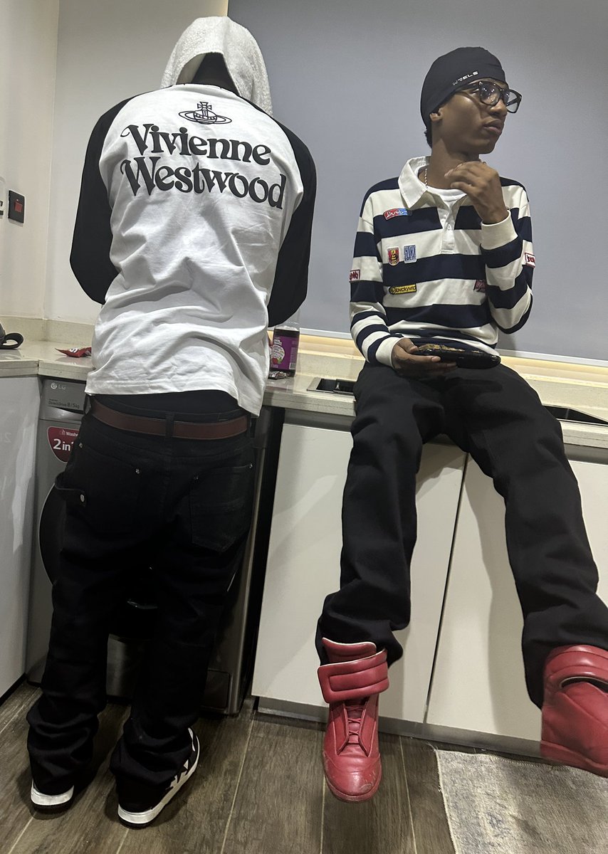 6lyfestyle tweet media