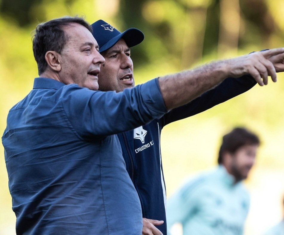 conexaocec's tweet photo. 🚨 INFORMAÇÃO
O Cruzeiro ainda está trabalhando para contratar dois atacantes nesta janela de transferências, que se encerra no início do mês de Setembro.
📰 @samuelvenancio