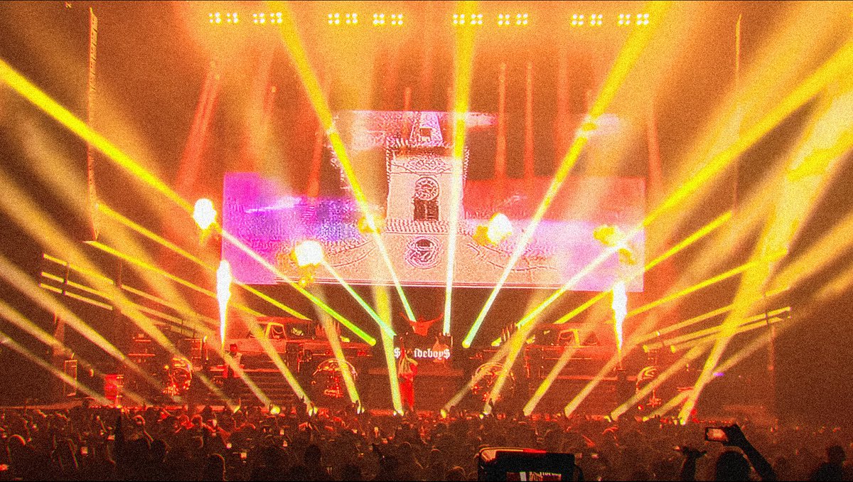 Been involved in another year of making multiple visuals for Greyday - thanks to <a href="/tristious/">Tristan Zammit</a> <a href="/AlexSarzosa1/">Alex Sarzosa</a> <a href="/SuicideChrist/">wetto</a> <a href="/suicideLEOPARD/">BLANCO LEOPARDO</a> 

always a surreal feeling to work with artists that i'm constantly inspired by - another proud moment