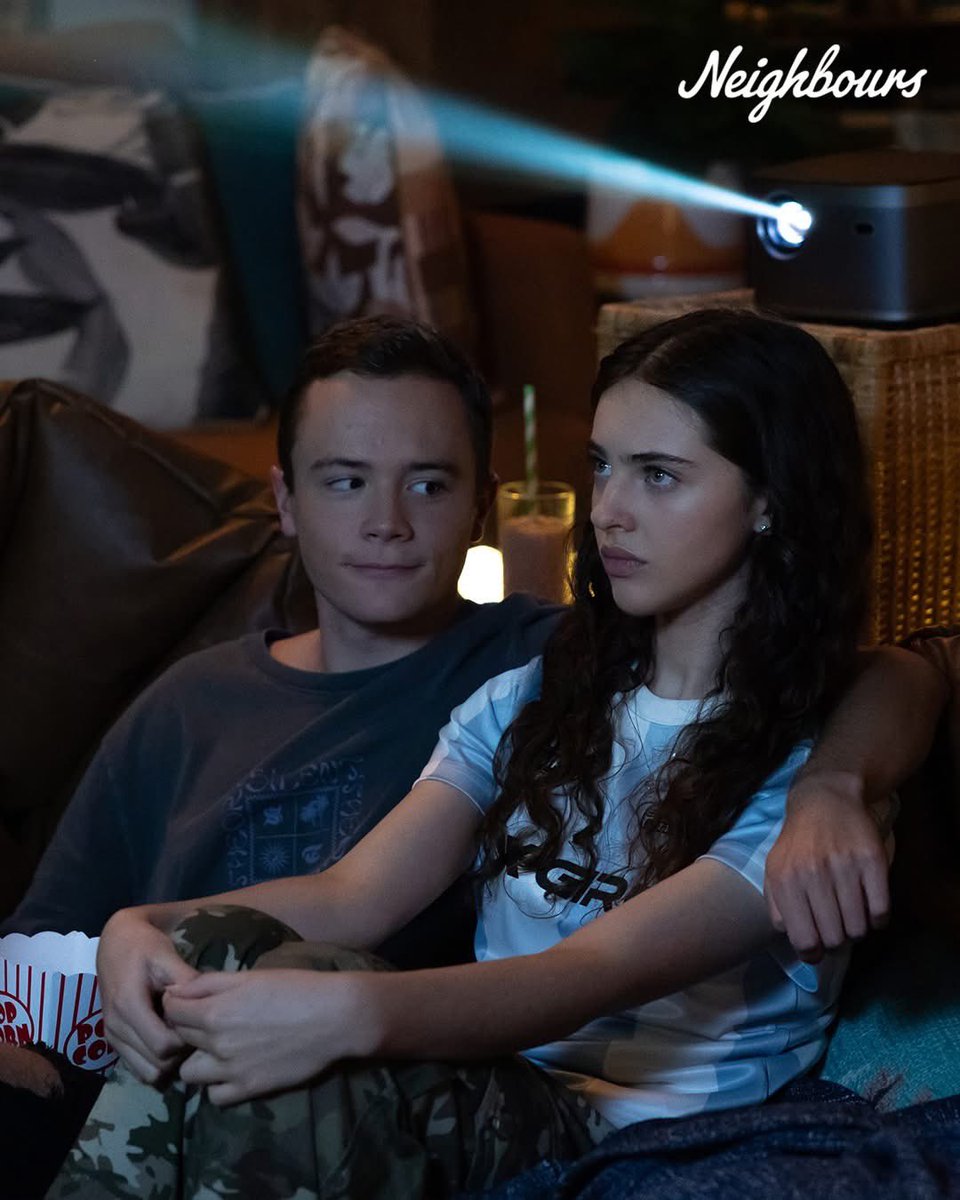 judyjanine's tweet image. Is there even one couple in Erinsverse not having issues right now?  Even Nell &amp;amp; JJ look like they’re cross with each other. Maybe Karl should stay in Canberra to keep #Kusan safe #Neighbours #SaveNeighbours