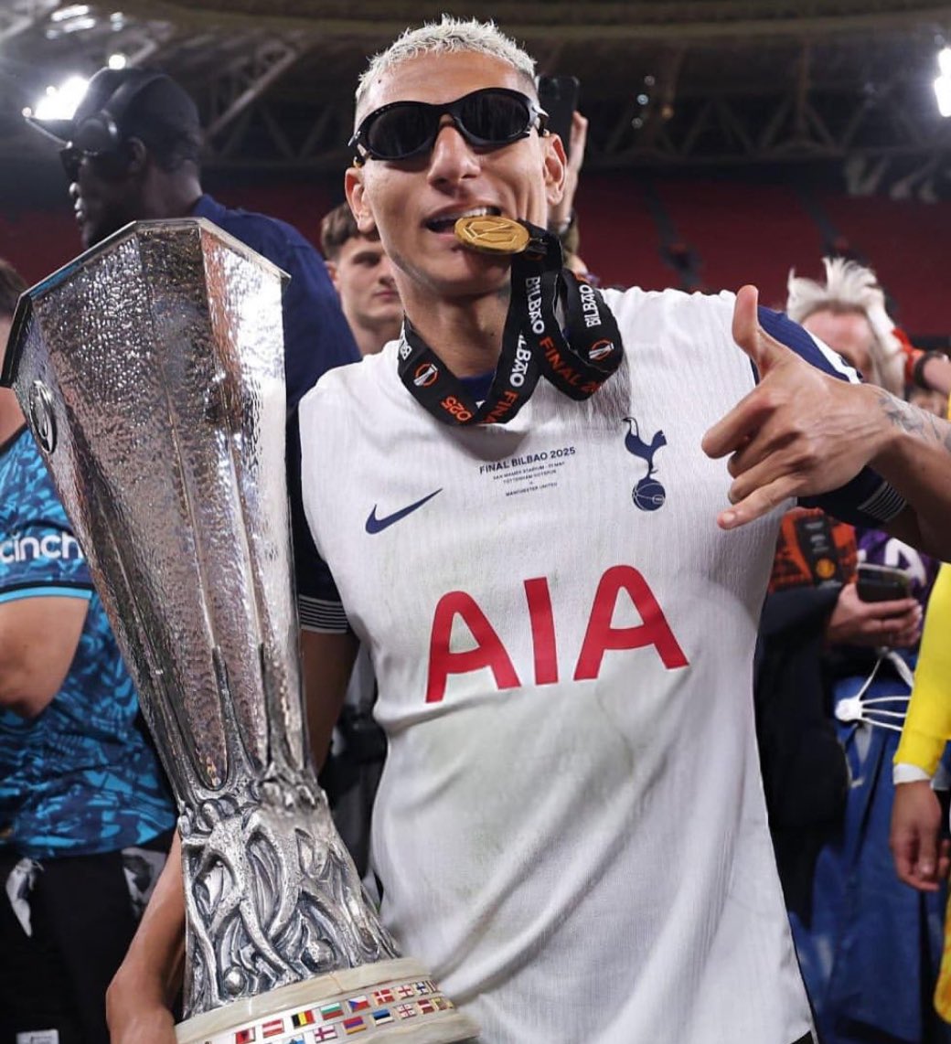 Just Bizarre Tactics tweet media