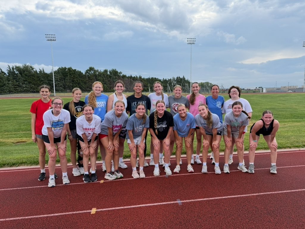 Lady Red Volleyball tweet media