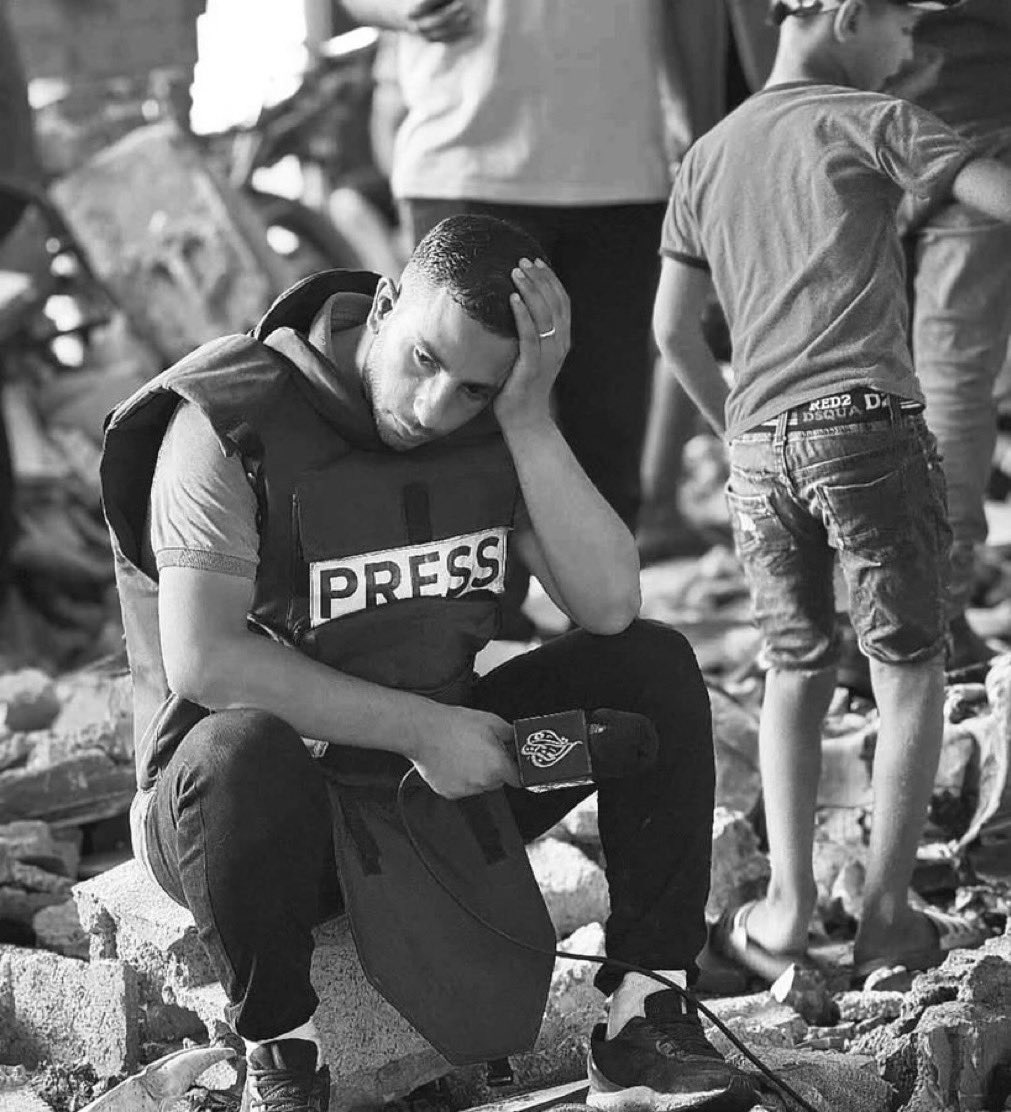Anas al-Sharif was 28 years old. He grew up in Jabiya refugee camp. He lost his father in December 2023 to Israeli bombs. He was a courageous journalist for #AlJazeera. There is ZERO evidence he was attached to Hamas (this is what Israel does - malign the dead).  His last words