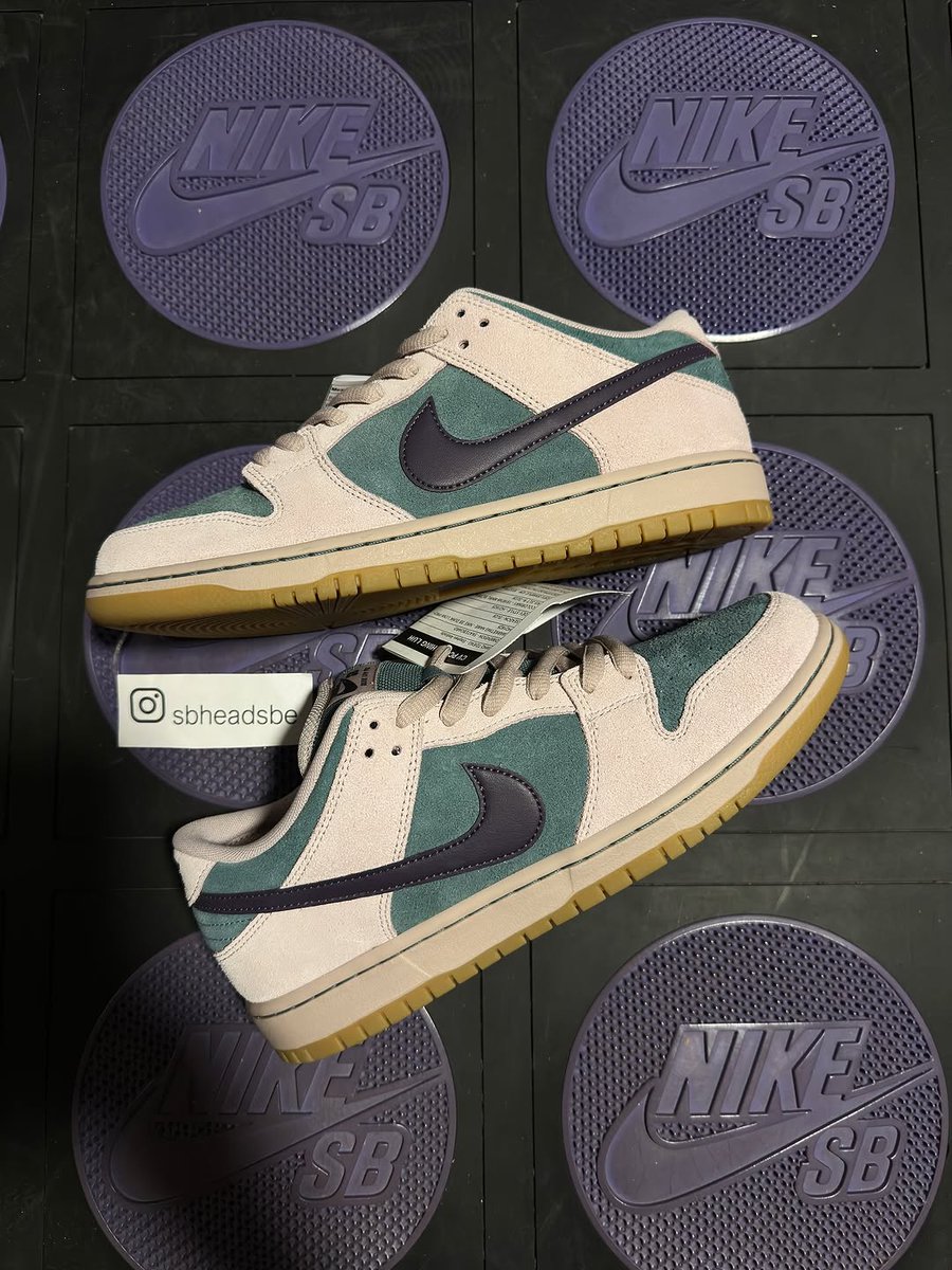 JustFreshKicks's tweet photo. FIRST LOOK: Nike SB Dunk Low Pro "Mineral Slate" 🌊🛹

🗓️ Summer 2026 https://t.co/19qaVH1kN0