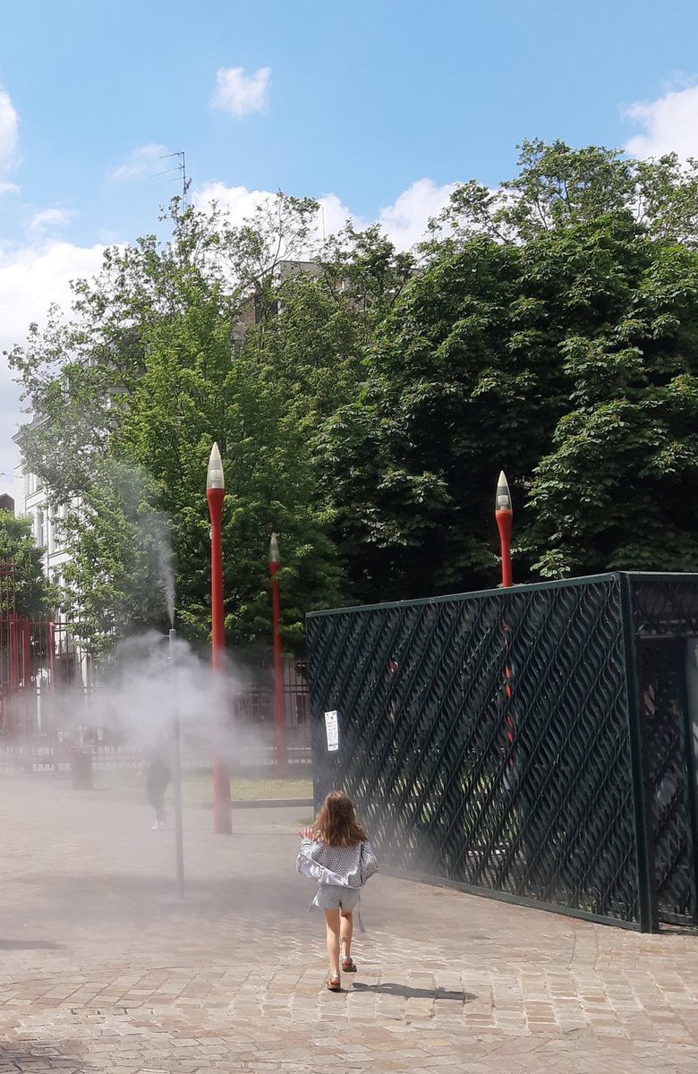 Stanislas Dendievel (@standendievel1) on Twitter photo À #Lille aussi de très fortes chaleurs s’annoncent ces prochains jours ☀️
✅ Suivez les consignes de <a href="/prefet59/">Préfecture de la région Hauts-de-France et du Nord</a> (ci-dessous) 🔽
✅ Si les équipes de <a href="/lillefrance/">Ville de Lille</a> sont mobilisées, nos parcs & jardins ouverts, adoptez les bons réflexes ▶️
lille.fr/Actualites/Fai…
Soyez prudents 🙏 À #Lille aussi de très fortes chaleurs s’annoncent ces prochains jours ☀️
✅ Suivez les consignes de <a href="/prefet59/">Préfecture de la région Hauts-de-France et du Nord</a> (ci-dessous) 🔽
✅ Si les équipes de <a href="/lillefrance/">Ville de Lille</a> sont mobilisées, nos parcs & jardins ouverts, adoptez les bons réflexes ▶️
lille.fr/Actualites/Fai…
Soyez prudents 🙏