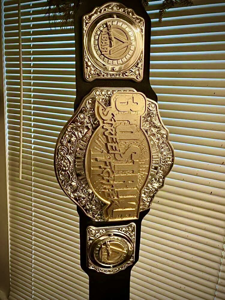 FlannelJackFGC's tweet photo. In case you were wondering what the 1st Place Prize was...

(Made by Jeebus) https://t.co/9nFYuNm3Vf