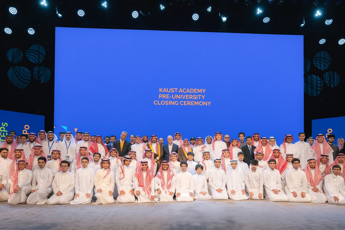 سررت بما شاهدته اليوم في حفل ختام الوحدة التدريبية الصيفية لبرنامج (High-PO الصناعة والتعدين) الذي تنفّذه الوزارة بالتعاون مع <a href="/KAUST_NewsAR/">كاوست</a>؛ من مخرجات عالية الجودة، تهيئ الطاقات الشابة للالتحاق بأفضل الجامعات العالمية، في تخصصات متوائمة مع وظائف المستقبل في القطاعين الصناعي