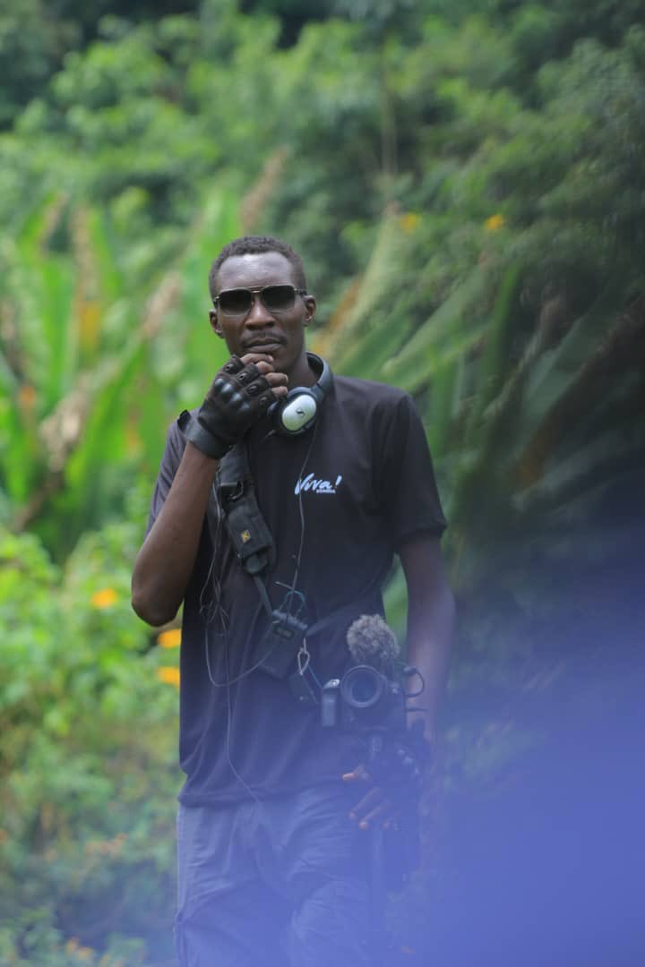 AllanXperience's tweet photo. Who the cap fits… #wildlifephotography #wildlife #ugandanwildlife https://t.co/Tx9NyoZbeb