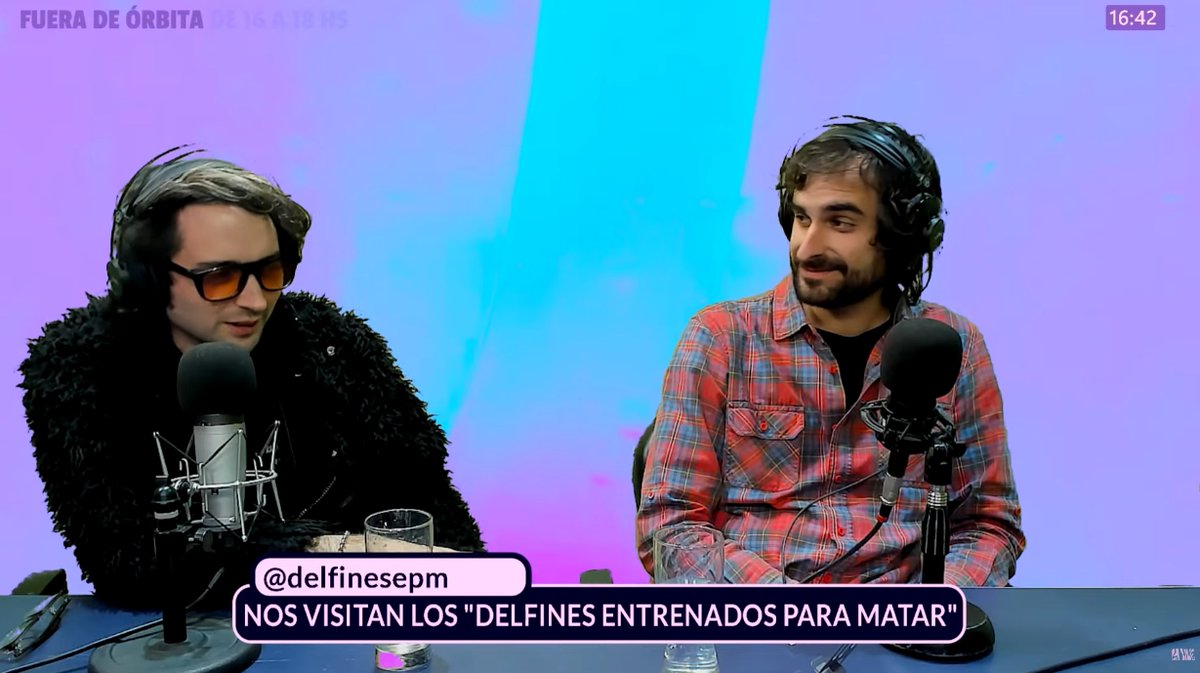 DELFINES ENTRENADOS PARA MATAR SE PRESENTA EN LA PLATA 🎸

#Ahora | Nos visitan en el piso de #FueradeÓrbita los artistas musicales Marcial Cambi y Blas Pertierra de la banda Delfines entrenados para matar, en la previa de la presentación de su último disco “Asuntos internos”,
