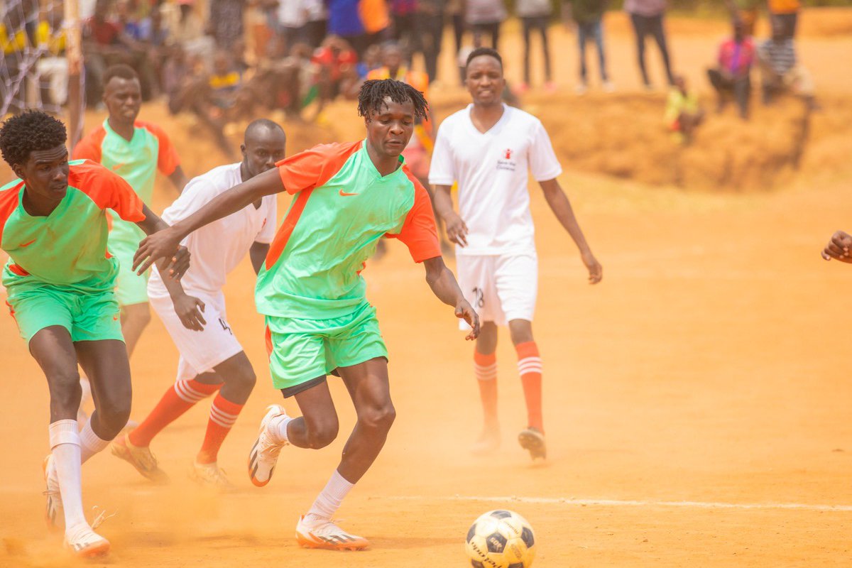 skfm_93_9's tweet photo. Mu nkambi ya Mahama, mu Karere ka Kirehe hatangiye imikino ya ‘Inter-Camp Tournament’ ihuza abo mu nkambi zitandukanye zo mu Rwanda.

Iyi mikino yitabiriwe n’abakinnyi 750 mu nkambi 7, aho bahatana muri Basketball, Football, Volleyball, Sitball, Karate na Taekwondo.

#skfmrwanda https://t.co/9tJV5t6YrW