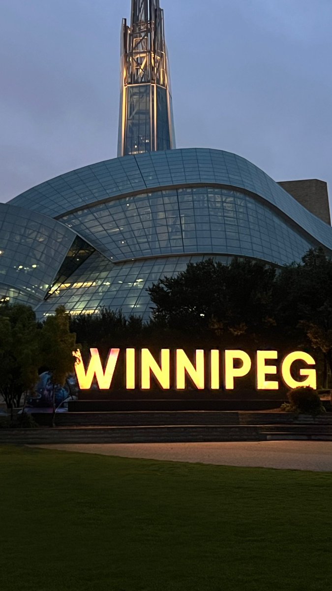 acpmpresearch's tweet image. This week, Willis Tower in Chicago, Winnipeg Sign and Esplanade Riel Bridge in Canada and other landmarks are Lighting Up Amber for Appendix Cancer Awareness! 💛

📸 Snap photos &amp;amp; share with #AmberForAppendixCancer

🔗 Full list: acpmp.org/lightup

#TurnAugustAmber