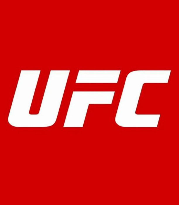 CLICKDNEWS's tweet photo. UFC is ending PPV in the US as it signs a 7 year $7.7 billion deal to put every event on Paramount+ with some also featuring on CBS. https://t.co/2zvtdzofwk