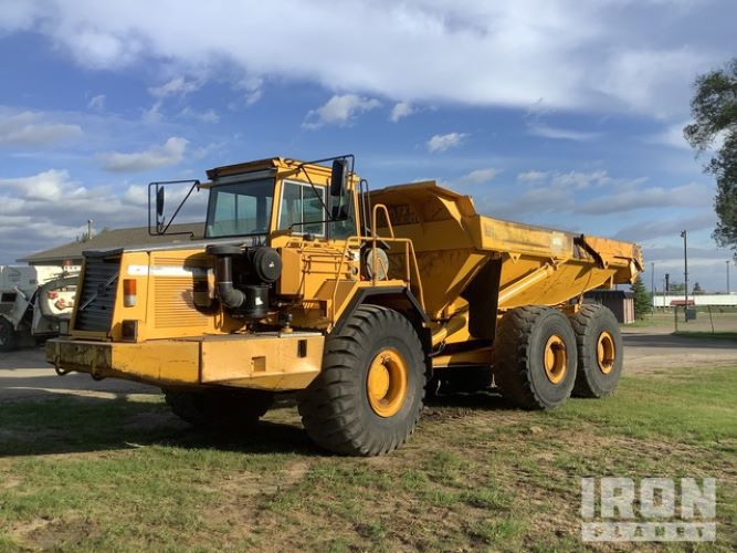 VeriTread's tweet photo. Volvo A40 #Frieght #Transport from Elko, MN to Plain, WI. 68,950 lbs. https://t.co/gU465NVMPI