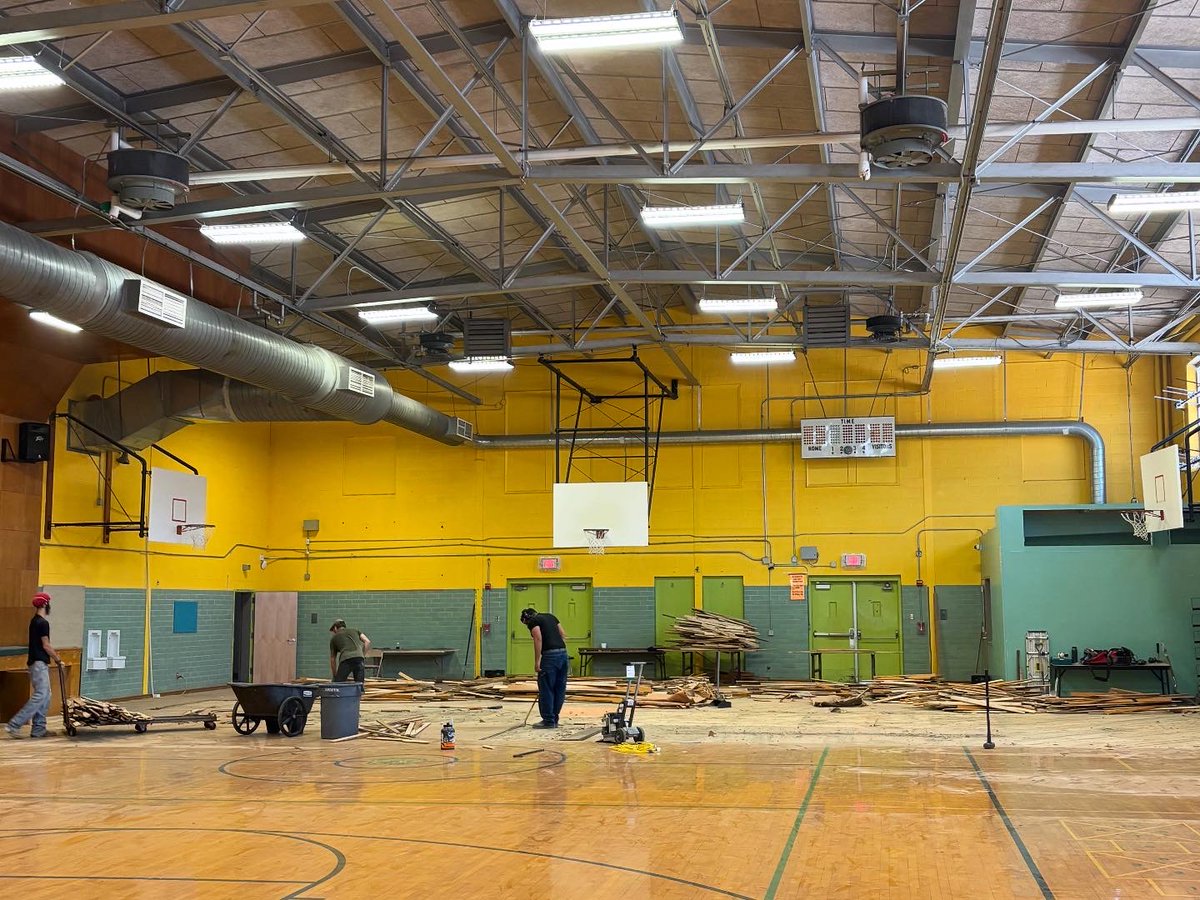 Austin ISD Green (@austinisdgreen) on Twitter photo This summer, we worked with Harvest Lumber Co to salvage wood from the <a href="/AustinISD/">Austin ISD</a> Anita Coy Facility as the building is prepared for demolition to build a new affordable housing complex.
We hope that this project and partnership informs demolition projects moving forward!♻️🪵 This summer, we worked with Harvest Lumber Co to salvage wood from the <a href="/AustinISD/">Austin ISD</a> Anita Coy Facility as the building is prepared for demolition to build a new affordable housing complex.
We hope that this project and partnership informs demolition projects moving forward!♻️🪵