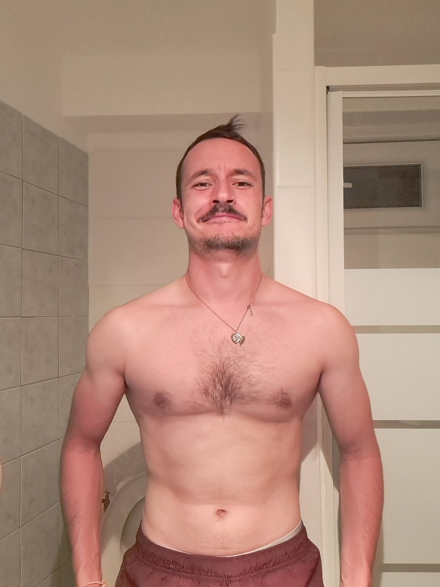 Il se fait tard, je me sens sexy ! 💦💦💦😘😘😘