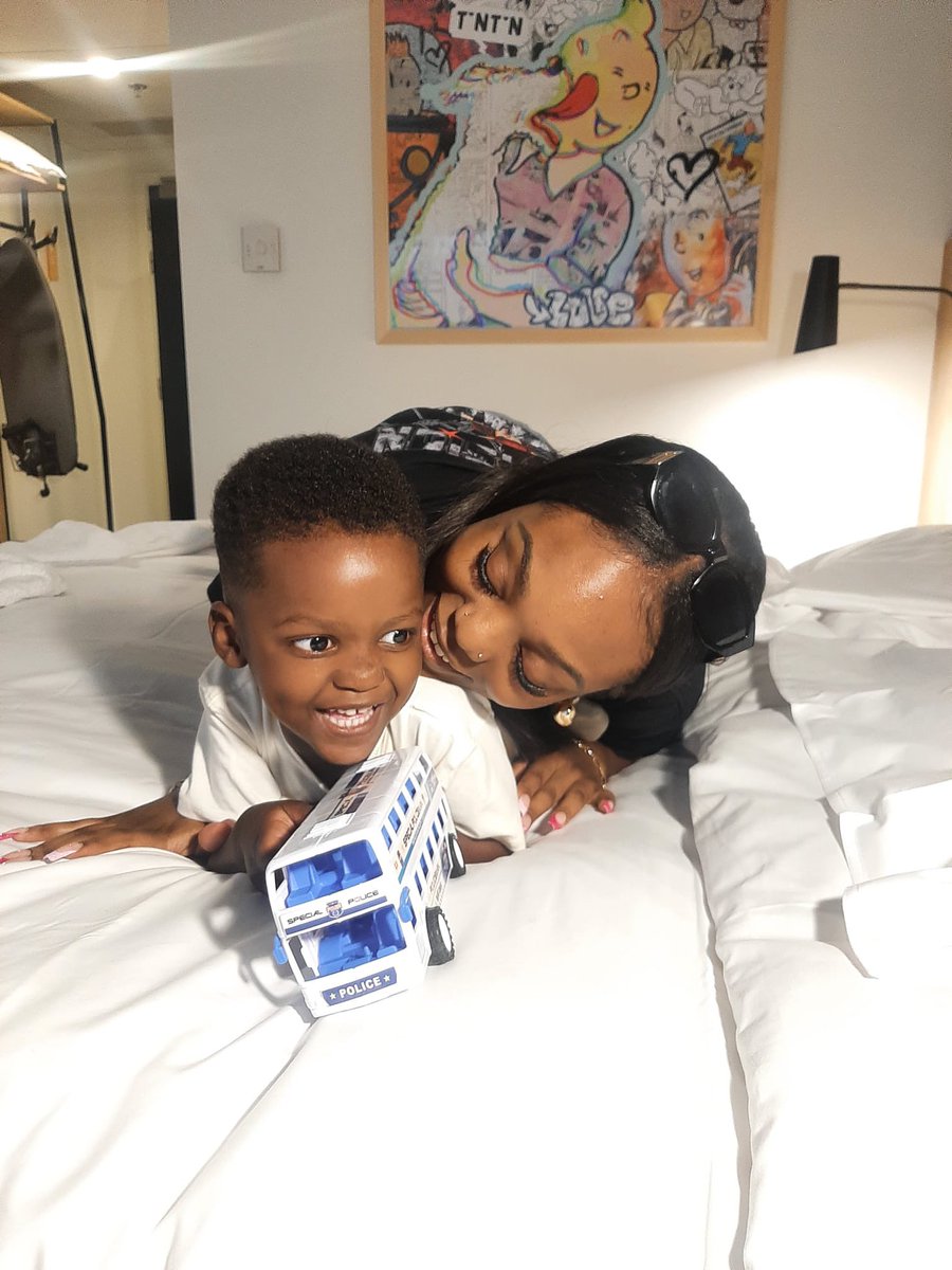 yummmymummy16's tweet image. Doing this life thing with my baby boy is the best thing that’s ever happened to me ❤️#boymom