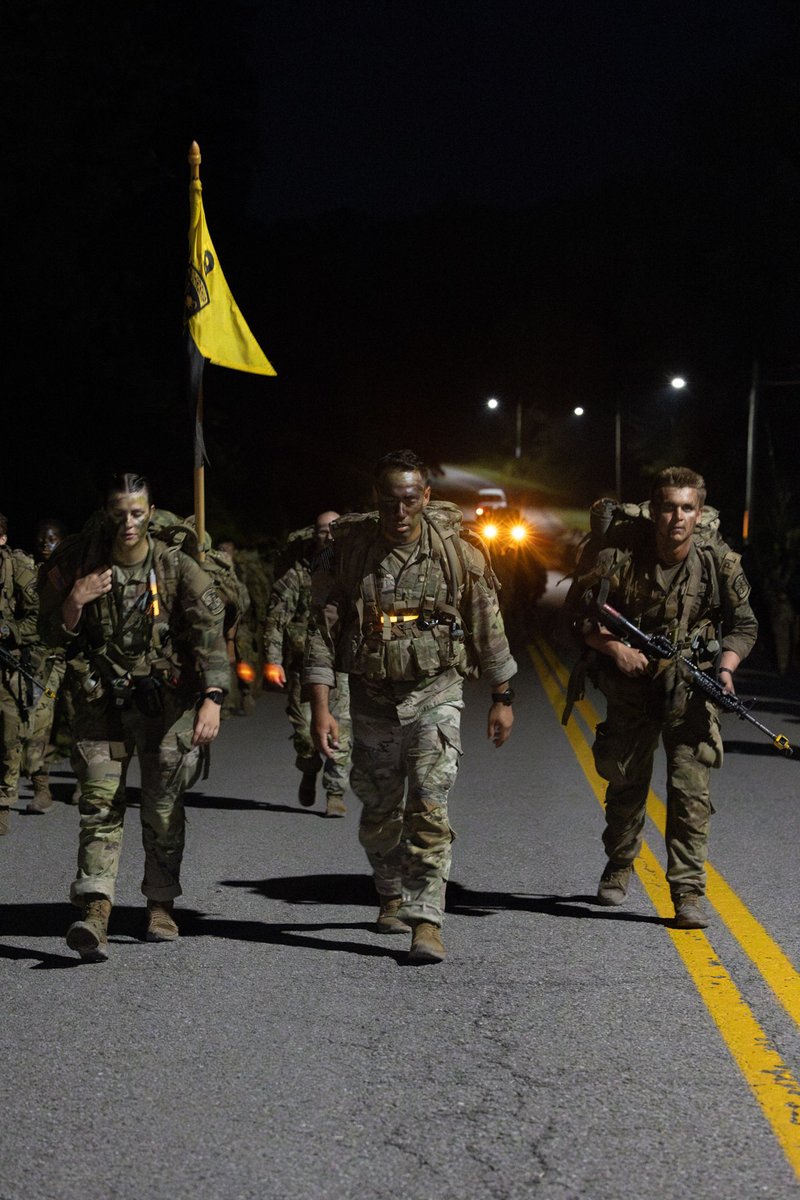 ArmyROTC's tweet image. It's mission accomplished for 9th Regiment #AdvancedCamp Cadets as they complete their 12-mile ruck march at #CadetSummerTraining!
📸: Andrew Fuhrman, Ball State University, CST Public Affairs Office