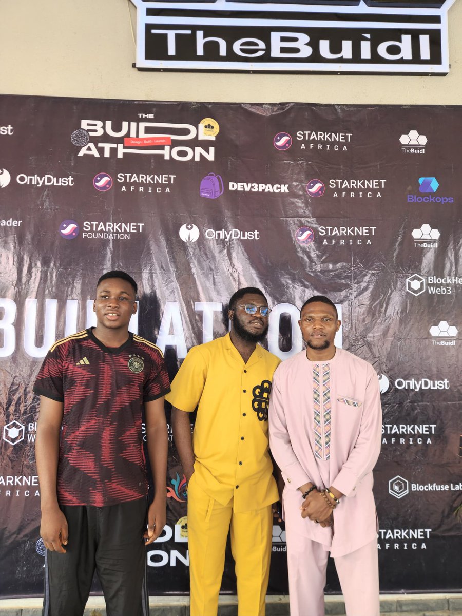 gizzox6's tweet image. Day 1 of the TheBuidlathon @the_buidl. we have Amazing sessions with amazing mentors like @xaxxoo, @Dv_nmd, @ibs_dreamer and more, giving us insight and tips on how to go about the TheBuidlathon.
#thebuidlathon #Hackerthon #StarkNet