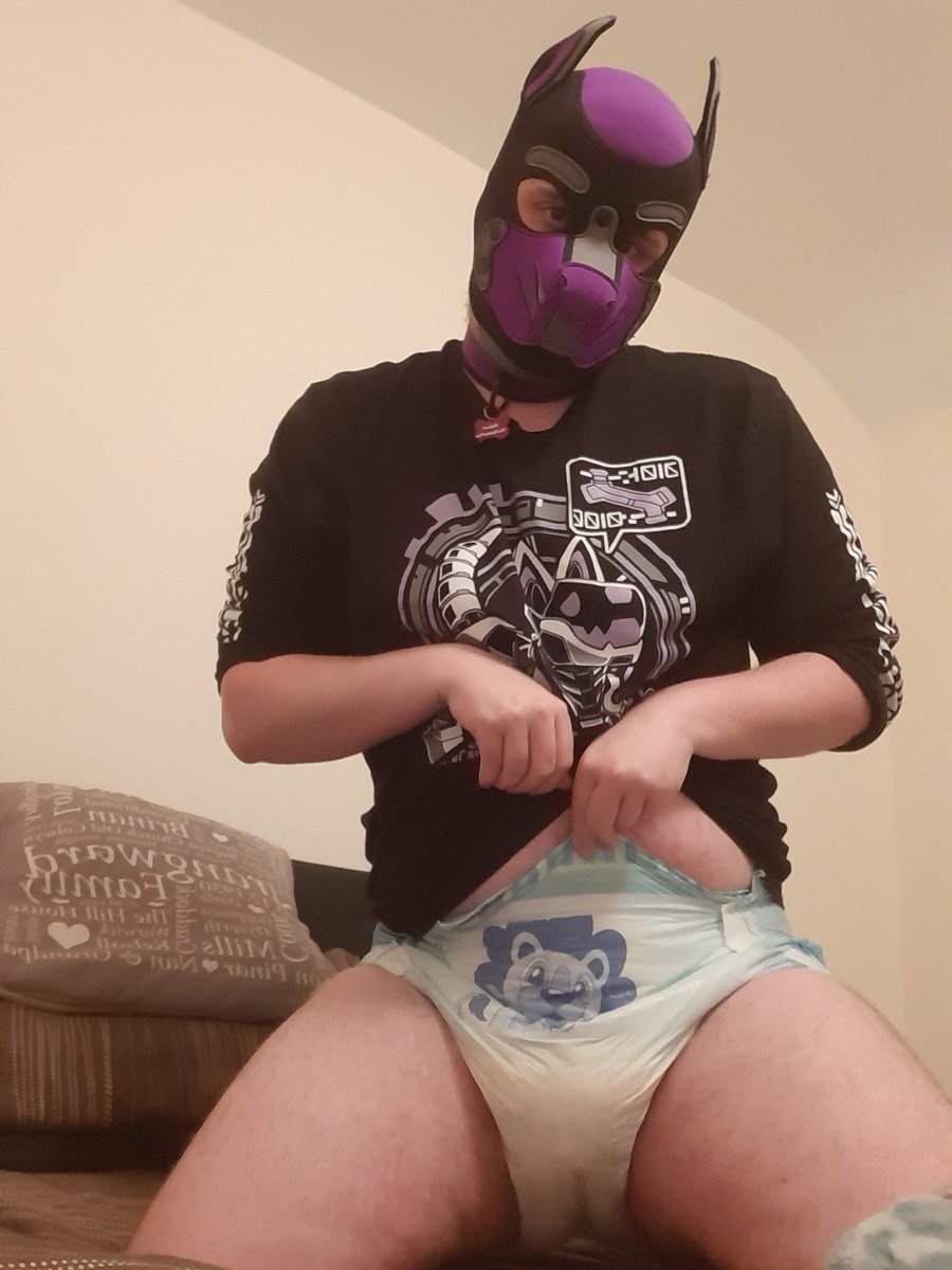 ShadowWolfLX's tweet photo. Whaa do you mean I need diapers?
I dont n-need them! I'm a big boy! 

Just don't notice the sog!
That wasn't me! 😳

#paddedpup #pupplay #diaperpup 
#humanpup #gaypup https://t.co/jOQeUQVoEm