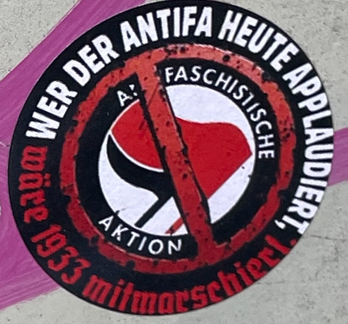 FussGott🦶| fck afd tweet media