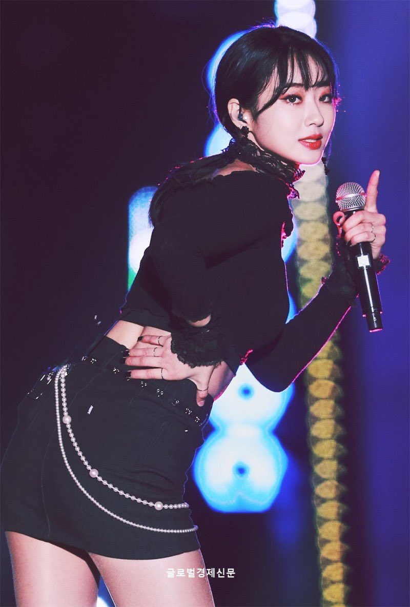 NMUSESZONE tweet picture