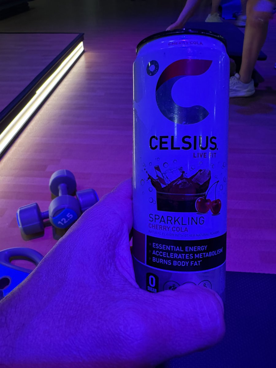 Gothalion tweet media