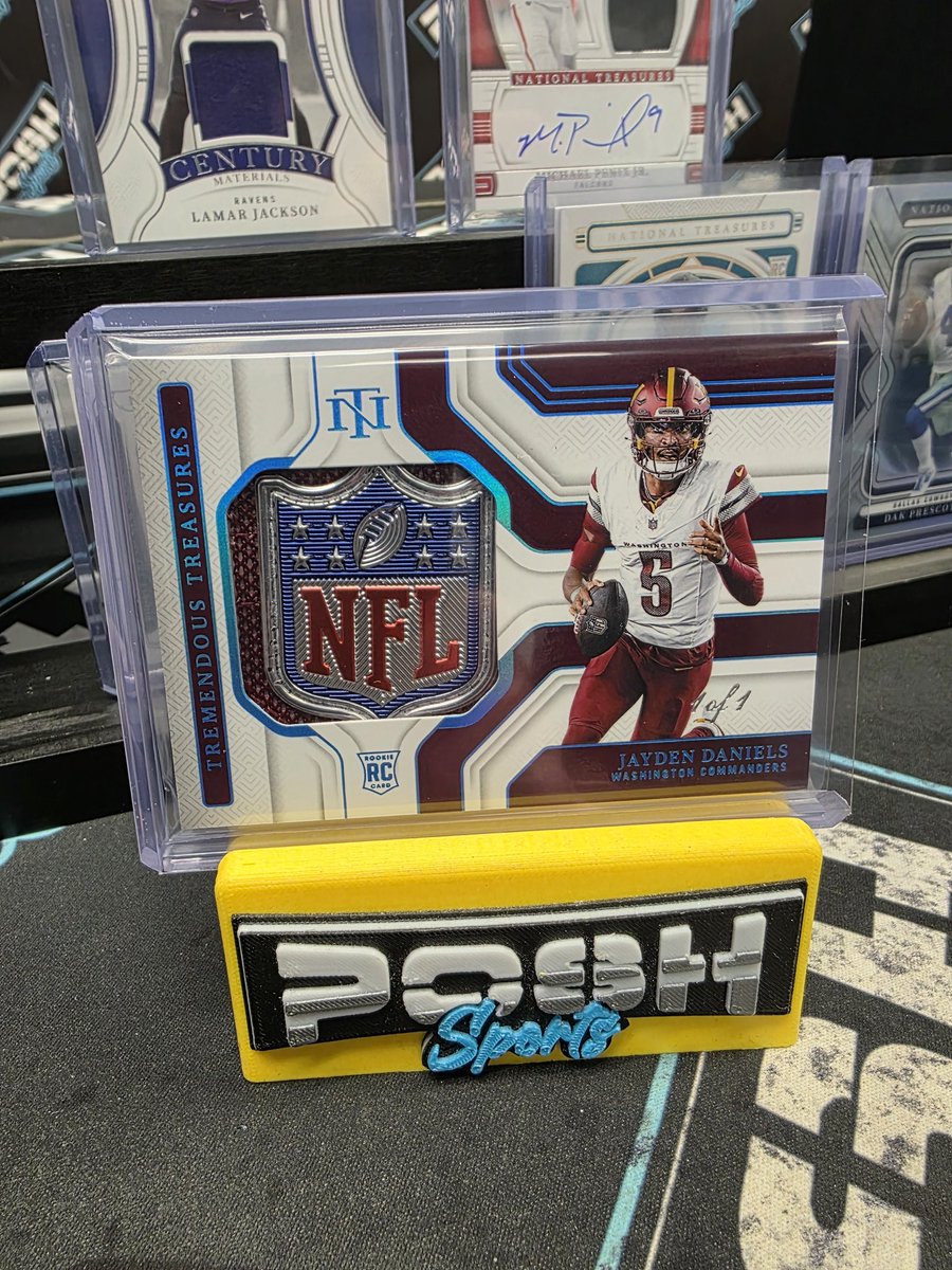 posh_sports's tweet photo. I think this pull is deserving of our first post on X. Pulled LIVE today in a case break on TikTok! National Treasures Jayden Daniels NFL Shield 1/1 https://t.co/m6izuxRi9g