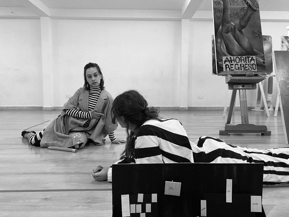 El arte mexicano se reinventa: Sofía Ibargüengoitia presenta "No me sigas, yo también estoy perdida" en el <a href="/CIRCULOTEATRAL/">El Círculo Teatral</a>.

teragames.com.mx/sofia-ibarguen…