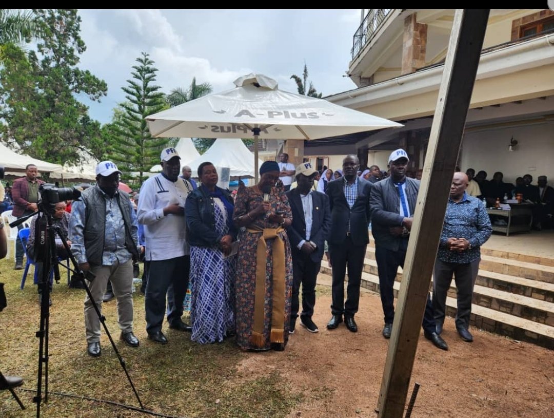 Our Speaker Hon Salaam Musumba representing the Freedom Fighters at the burial of James Garuga in Kanungu this evening