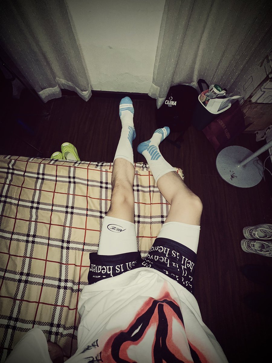 _Curiouslew's tweet photo. 来找我玩

 #s #m #sm #top #bottom #1s #0m #男大 #体育生 #白袜 #白袜体育生 #洛阳 #长沙 https://t.co/444JeMTX5c