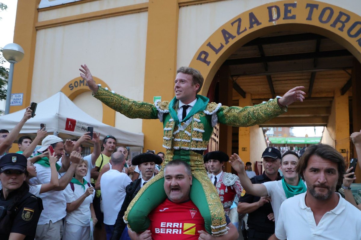 Burladero tweet media