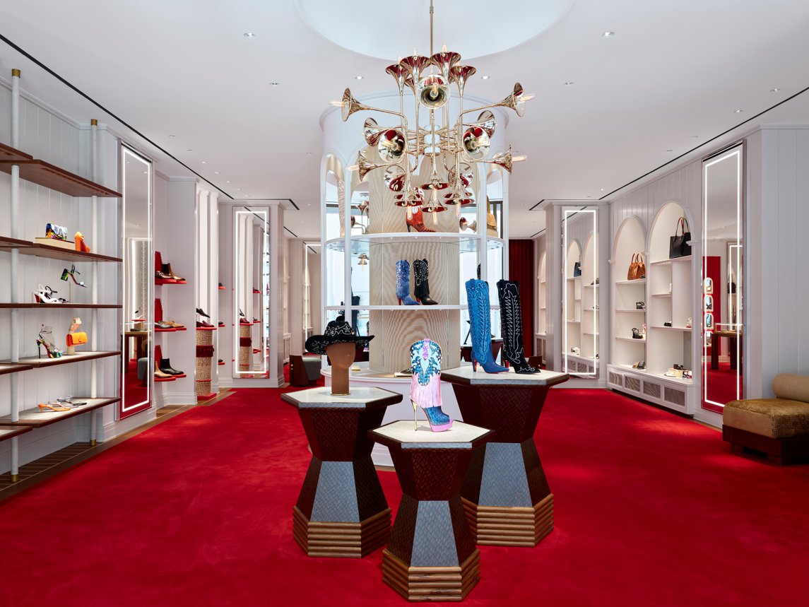 nashlifestyles's tweet photo. Giddy up, Nashville! High fashion just rode into town. Christian Louboutin has opened its stunning new boutique at The Mall at Green Hills, debuting an exclusive capsule that blends Parisian chic with Southern charm. Read more about the new store here: https://t.co/2eNeVOuqdq https://t.co/74kWu04Arf