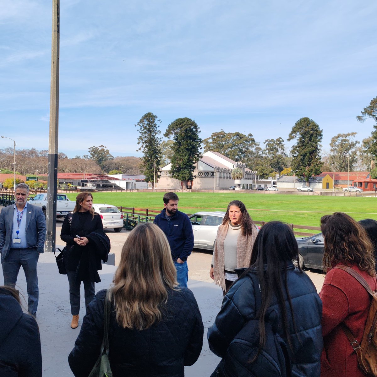 A toda máquina con los preparativos para @expoprado 2025🚜

Después del lanzamiento de esta edición, nos reunimos con las empresas que nos acompañarán en nuestro #PabellónBritánico 🇬🇧 para continuar planificando las propuestas y actividades

Los esperamos del 5 al 14 de setiembre