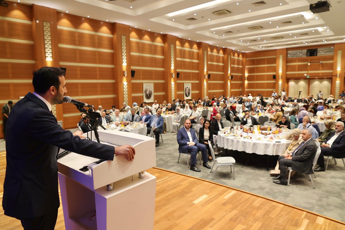 Abdullah Özdemir (@abdullahozdemir) on Twitter photo Genel Başkanımız, Cumhurbaşkanımız Sayın <a href="/RTErdogan/">Recep Tayyip Erdoğan</a>’ın liderliğinde AK Partimizin 24. Kuruluş yıl dönümü vesilesiyle, kurucular kurulu üyelerimizi, yol ve dava arkadaşlarımızı İl Başkanlığımızda ağırlamanın gururunu yaşadık.
Milletimizin umudu olan bu davayı, #İlkGünküAşkla ve Genel Başkanımız, Cumhurbaşkanımız Sayın <a href="/RTErdogan/">Recep Tayyip Erdoğan</a>’ın liderliğinde AK Partimizin 24. Kuruluş yıl dönümü vesilesiyle, kurucular kurulu üyelerimizi, yol ve dava arkadaşlarımızı İl Başkanlığımızda ağırlamanın gururunu yaşadık.
Milletimizin umudu olan bu davayı, #İlkGünküAşkla ve