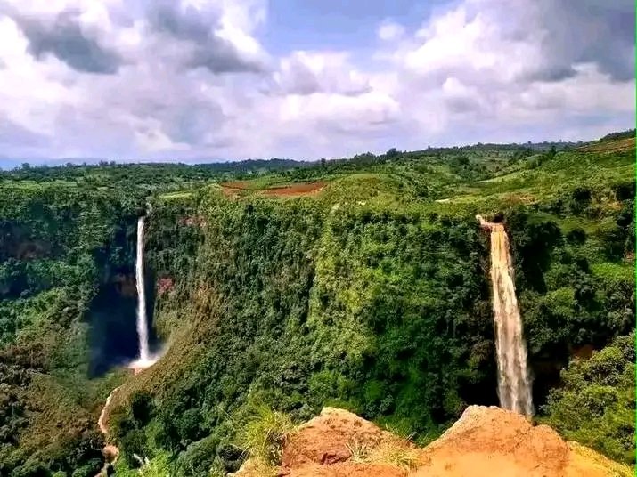 tesematt's tweet photo. Come and visit the incredible natural beauty of the #Ajora_Twin_Waterfalls‼️
https://t.co/aQfcCjKYD3 https://t.co/oIF9umhSD8