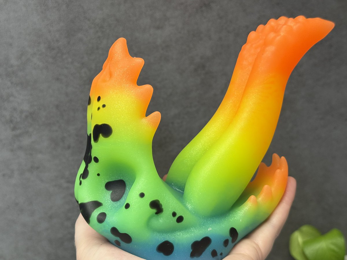 ✨Alchemist Echidna✨ (@alchemistechid) on Twitter photo Look who decided to join the party! 🐸
Marrow is joining the AE lineup starting this upcoming drop, 8/22 at 9pm EST. This model is shared with <a href="/Colorful_Cook/">Colorful Cook</a> Look who decided to join the party! 🐸
Marrow is joining the AE lineup starting this upcoming drop, 8/22 at 9pm EST. This model is shared with <a href="/Colorful_Cook/">Colorful Cook</a>