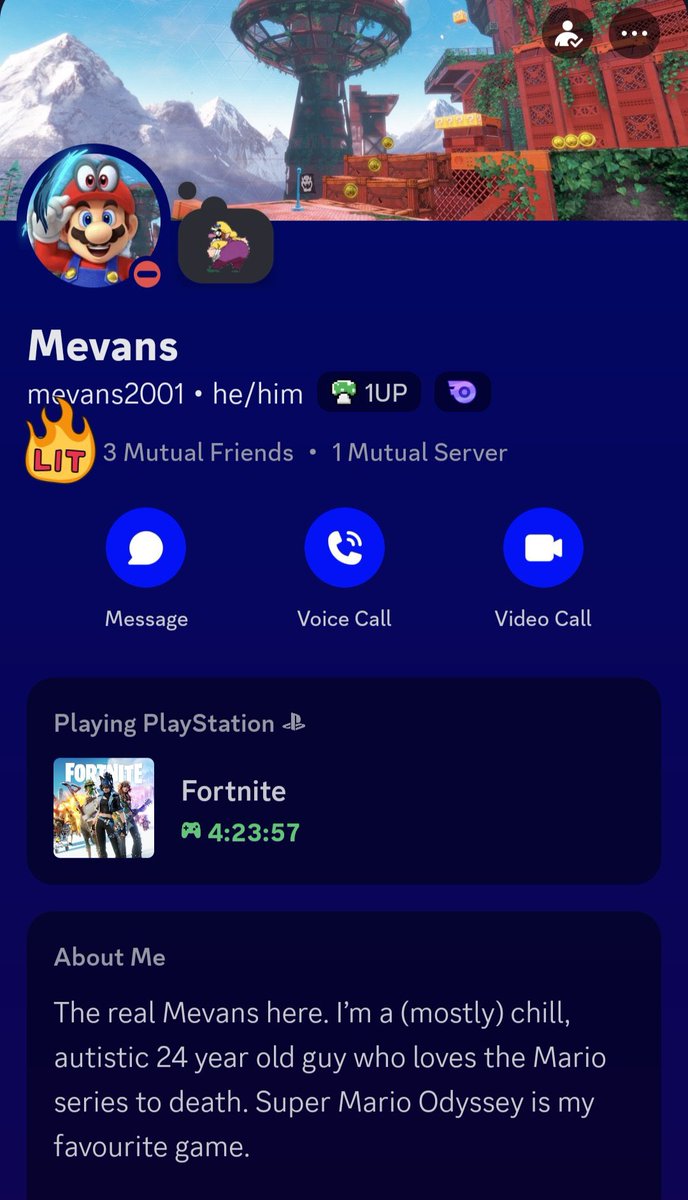Mevans went right back to playing fortnite. He was unbothered by that breakup. You couldn’t tear him away from the game if you wanted to, that’s a CEO/business owner mindset. He got dedication most of yall don’t… #mevansrespect