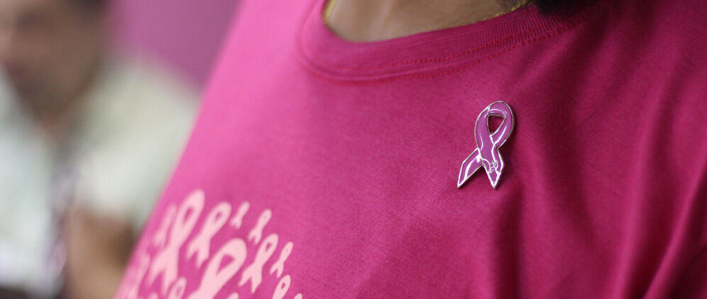 Jewelry designers and beading artists can raise money for breast cancer awareness and research. Here are five popular ways to pitch in: firemtn.co/4mI8idL