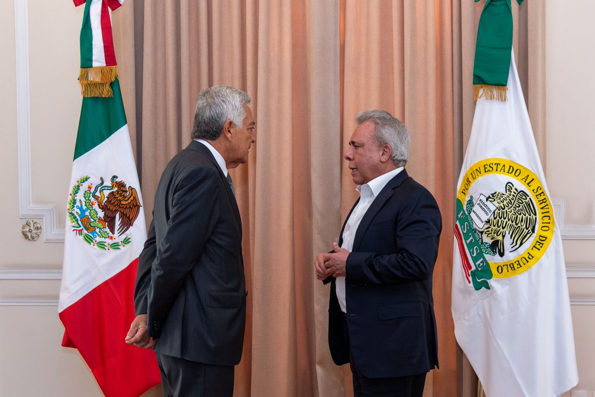 Hoy, 11 de agosto, tuve una reunión de cordialidad con el  Magistrado Presidente del TFCA, Lic. Cristóbal Arias Solís , en la que coincidimos en la importancia de seguir trabajando de manera conjunta y cercana. Nuestro objetivo común es impulsar acciones que fortalezcan las