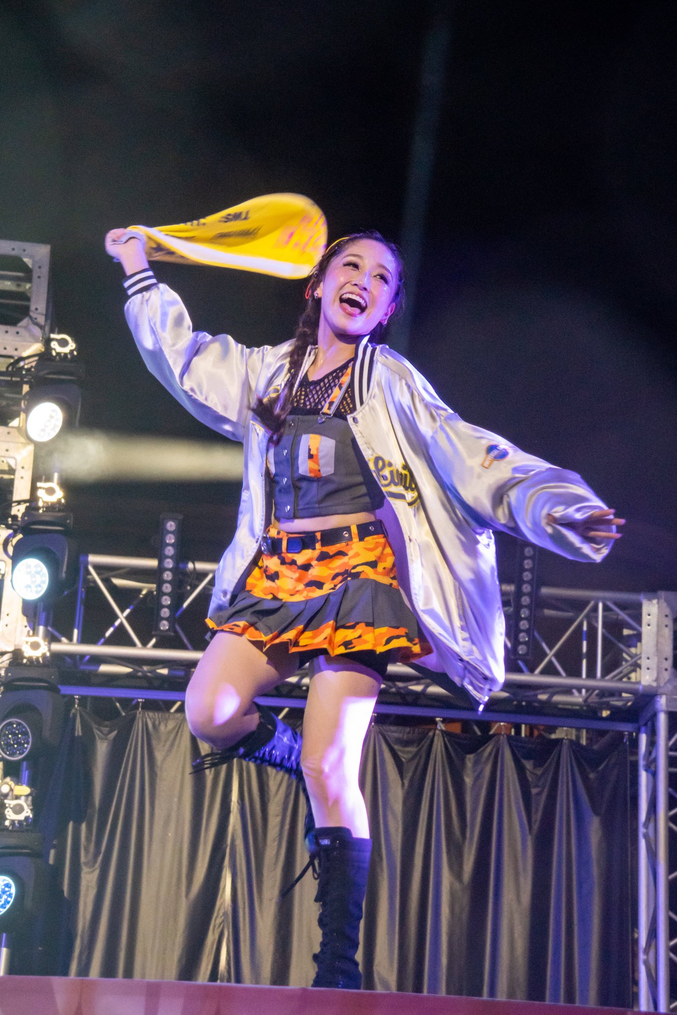 非売品・限定物 未開封TikTok LIVE ユニバクッション Amazon.co.jp: ハミクマ USJ クッション ハロウィンホラーナイト