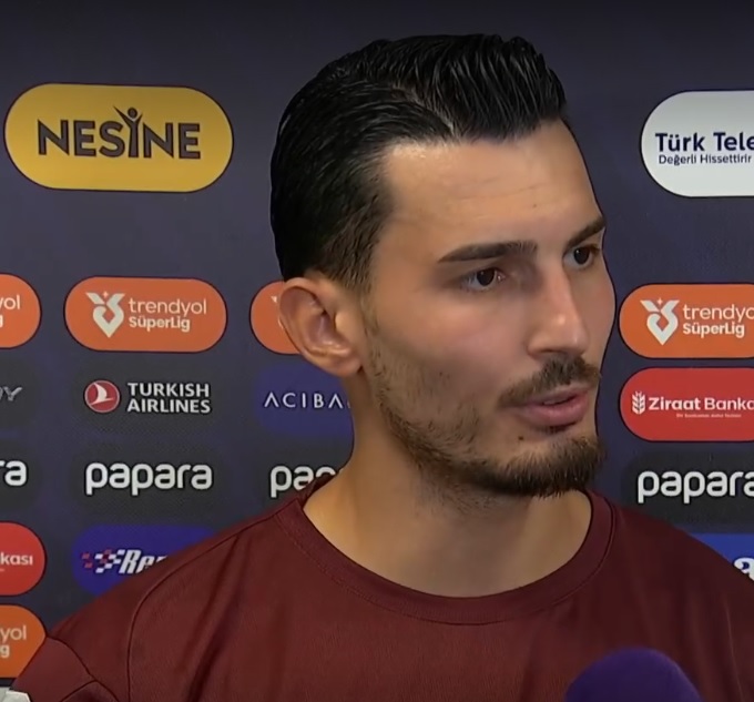 Uğurcan Çakır: "İnşallah bu sezon şampiyon oluruz." (beIN Sports)