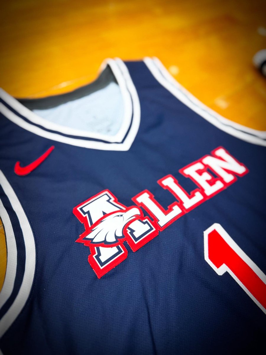 new year, new threads 🔥 

#TOE