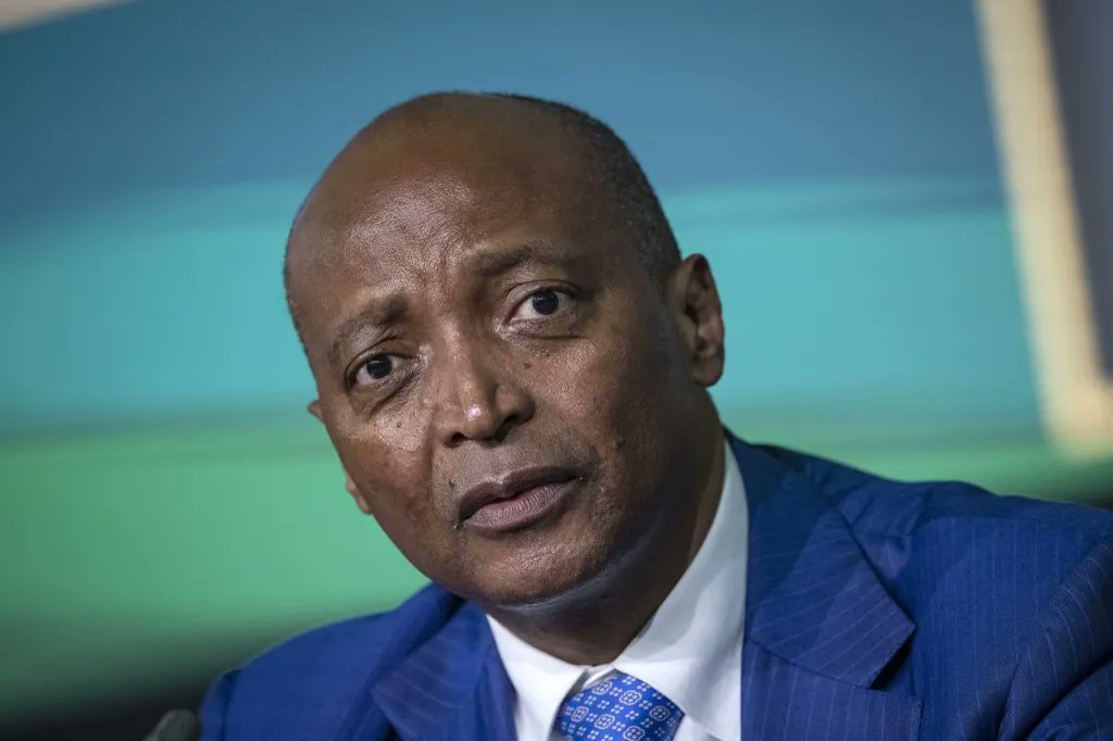 businessXplain's tweet image. MOTSEPE'S COMPANY FACES R3.4BN LAWSUIT

African Rainbow Capital (ARC), owned by Patrice Motsepe, is in a R3.4-billion legal battle with US-based Pula Group over a graphite mining project in Tanzania. 

Pula Group accuses ARC of breaching a 2019 confidentiality agreement tied to…