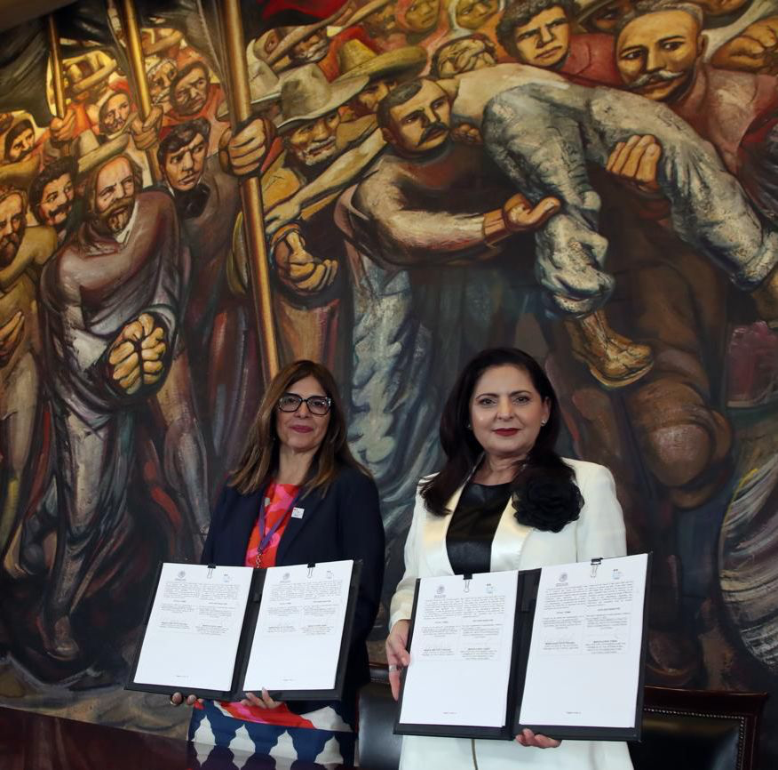 TEPJF_informa's tweet photo. #Boletín | Firma #TEPJF convenios de colaboración con IDEA Internacional y la colectiva 50+1 para fortalecer los derechos político-electorales de las mujeres.

📰 https://t.co/fUAj1pATYH https://t.co/mq5G2wPa2Z