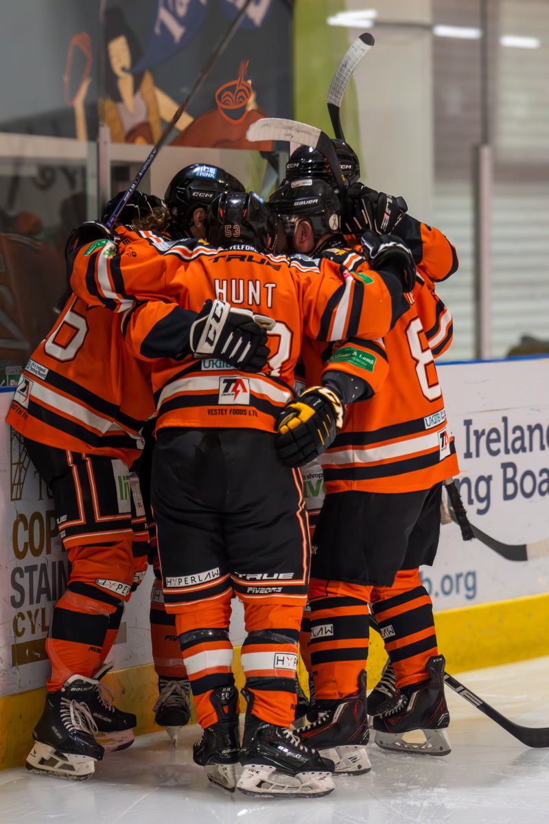Telford_Tigers's tweet photo. ๐ง๐ช๐ข big drops tomorrow ๐ฅ
7am: Another name joins the Tigers 2 roster
8am: Your chance to claim their away jersey (and more) begins
Whoโs ready? ๐
#TelfordTigers | #TT40 | #OneClubTwoTeams https://t.co/sWBAi2ZDfN