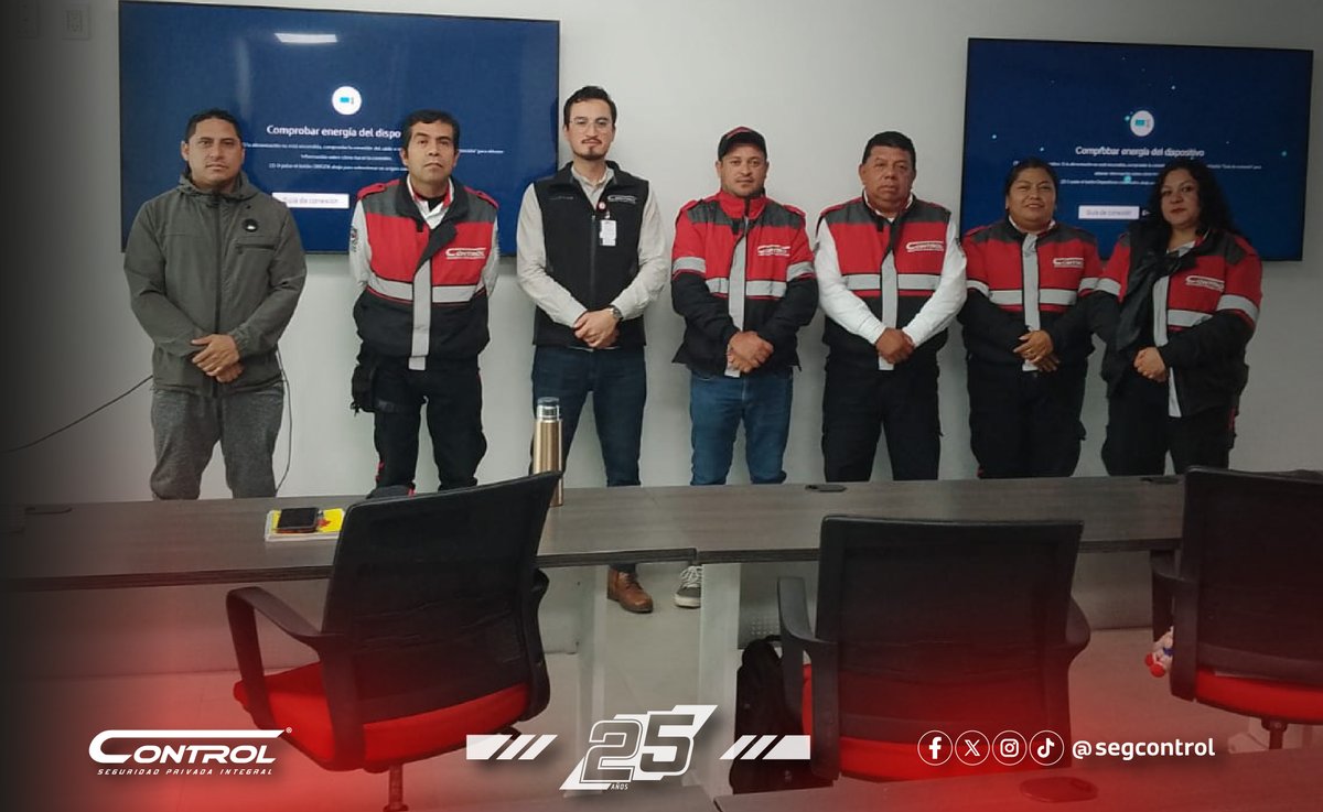 segcontrol's tweet image. 🚀 ¡Querétaro se prepara con Control Seguridad! 🚀

Estamos listos para fortalecer nuestras habilidades y elevar la excelencia en cada servicio.

👮‍♂️Porque en Control, cada guardia es un líder que protege con corazón y profesionalismo.

#ConTodoControl #CapacitaciónControl