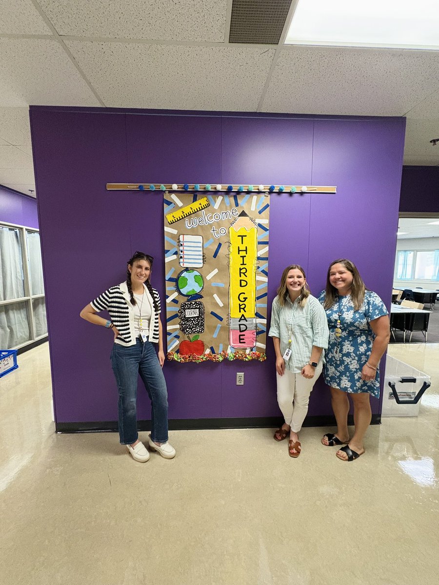 Team 3rd grade is ready for the school year!! 🦈 💙 ✏️ <a href="/WoParkSharks/">Worthington Park Elementary School</a> #itsworthit