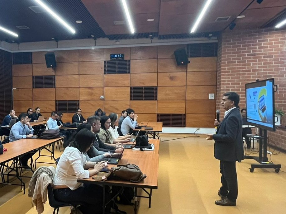 INMdeColombia's tweet photo. Durante #EstaSemana seremos sede del encuentro del #WorkingGroup on Mass and Related Quantities - #MWG7 del # SIM, reuniendo a más de 26 expertos de 18 #INMs del hemisferio occidental para abordar la magnitud de la medición de masa. https://t.co/GvvUuG9tyy